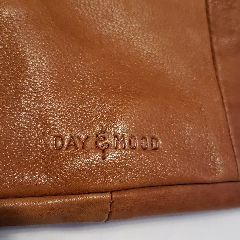 Day & Mood New Handbag Leather Xbody Shoulder Bag Purse Adjust Strap NWT GIFT